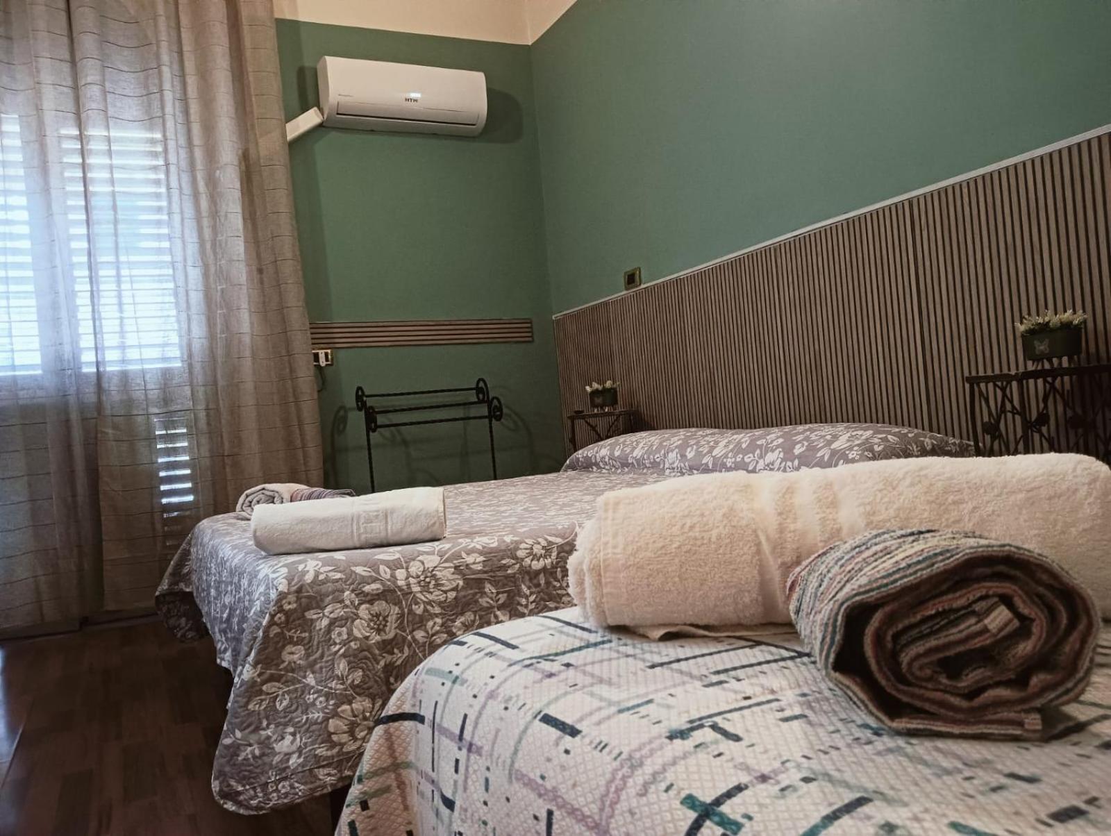Bed and Breakfast Al Duomo à Reggio de Calabre Extérieur photo
